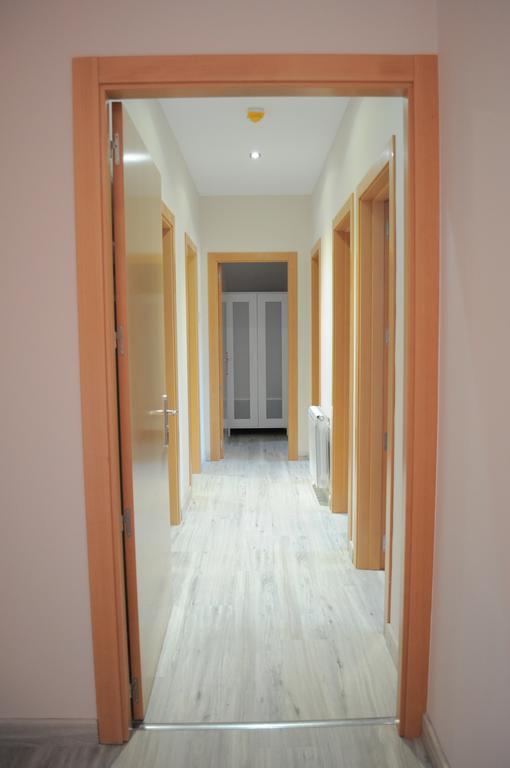 Albergue Muralla Leonesa Bagian luar foto
